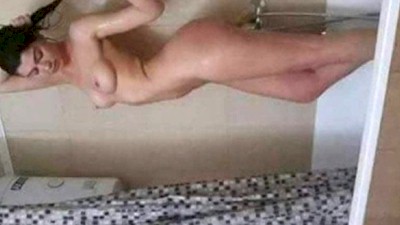 Keisi Miziou naked & topless